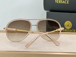 Picture of Versace Sunglasses _SKUfw55560443fw